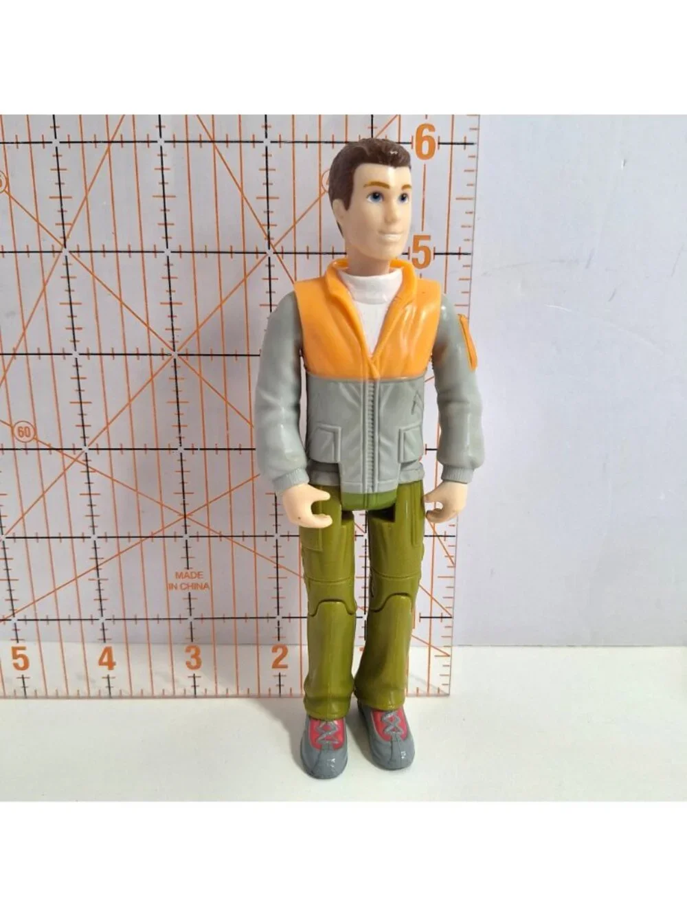 Loving Family Man Gray Dad Orange Jacket Green Pants 2004